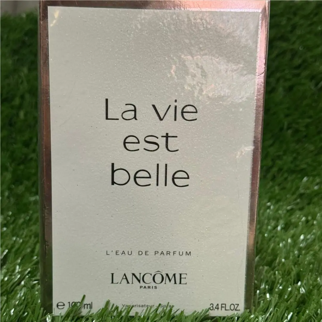 Lancôme La Vie Est Belle Eau de Parfum For Women – 3.4 oz / 100 ml