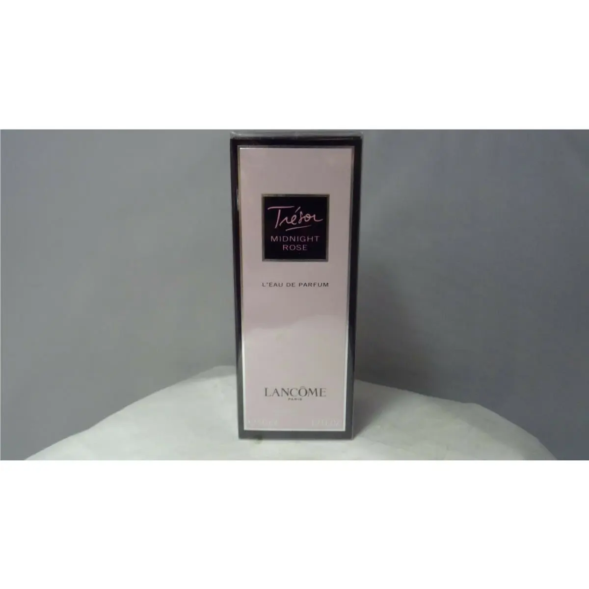Tresor Midnight Rose by Lancome L`eau De Parfum 1.7 oz 50 ml Spray