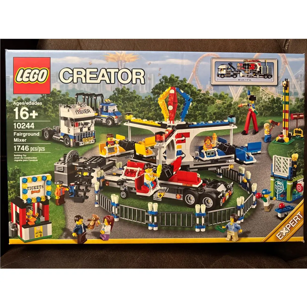 Lego Creator Expert 10244 Fairground Mixer. New. Sealed