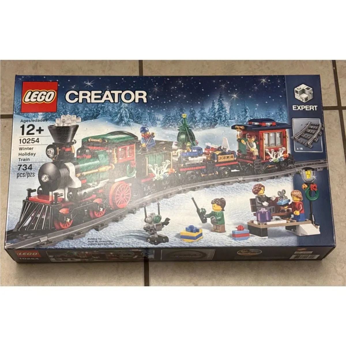 Lego 10254 Creator Winter Christmas Village Holiday Train 734Pc 2017 Retired