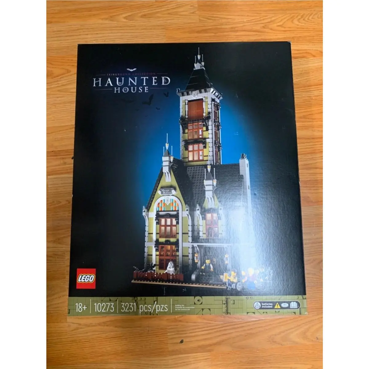Lego Icons: 10273 Haunted House Retired 2023