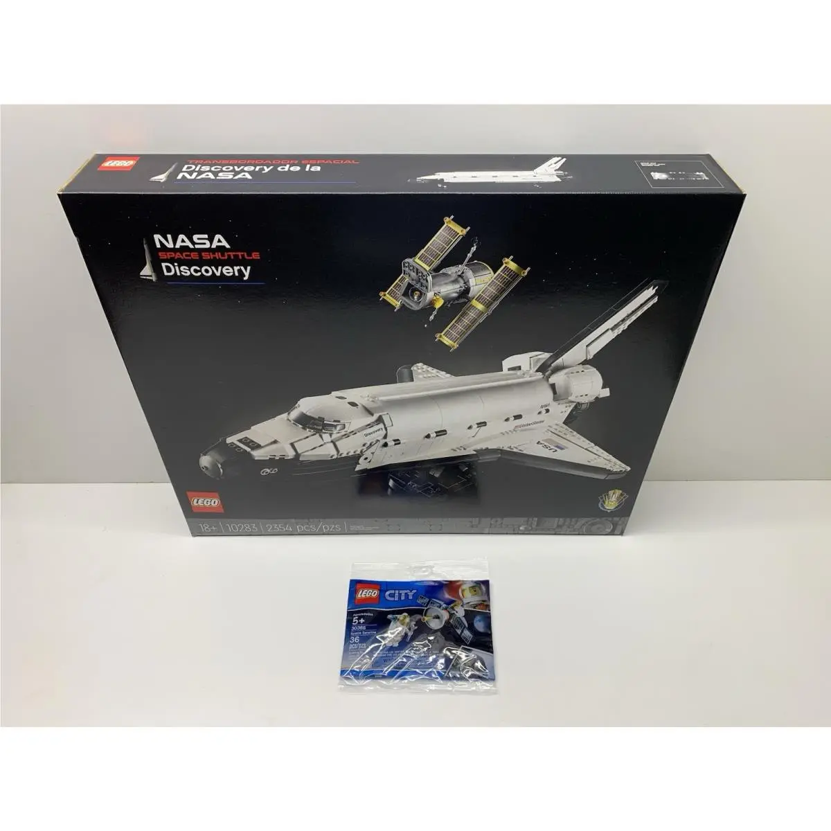 Lego 10283 Nasa Space Shuttle Discovery Icons + 30365
