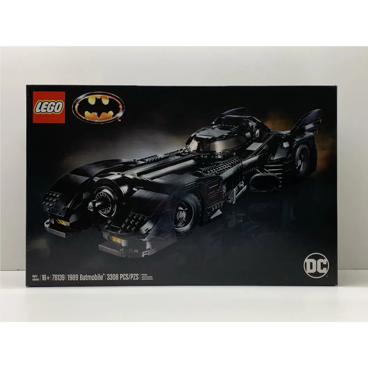 Lego 76139 1989 Batmobile Batman