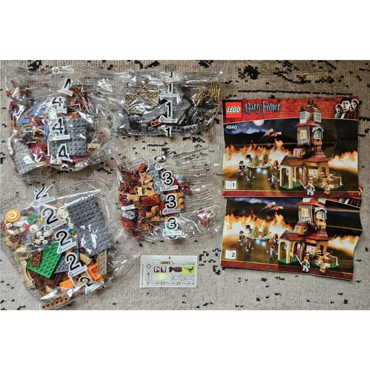 Lego Set 4840 Harry Potter The Burrow -incomplete- NO Minifigures Building Only