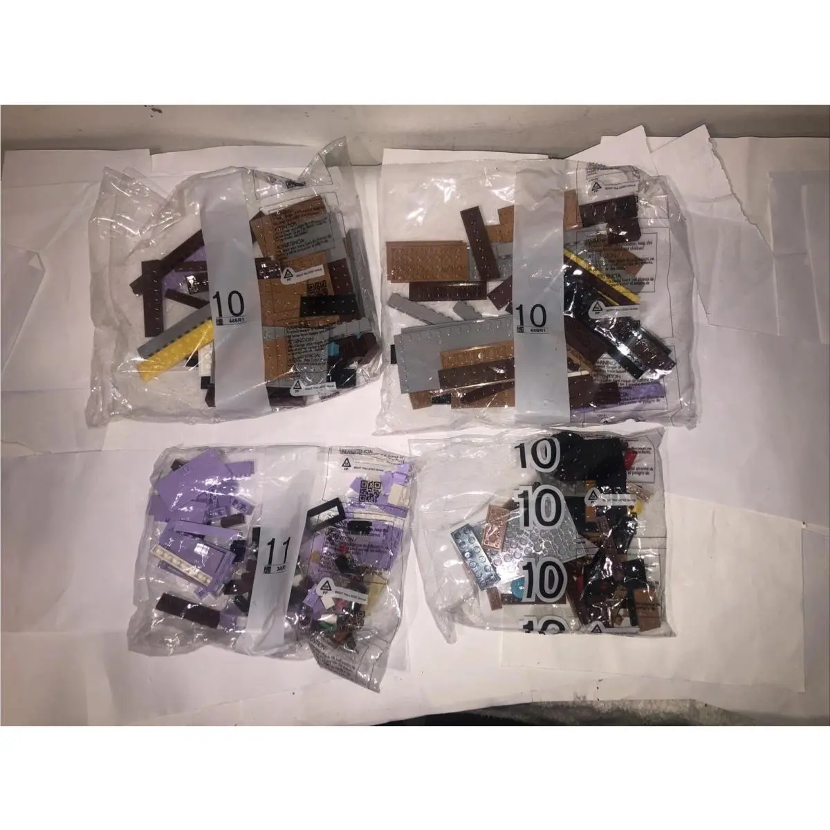 Lego 10292 Ideas Friends Apartments 2048 Pcs. Bags 10 10 10 and 11