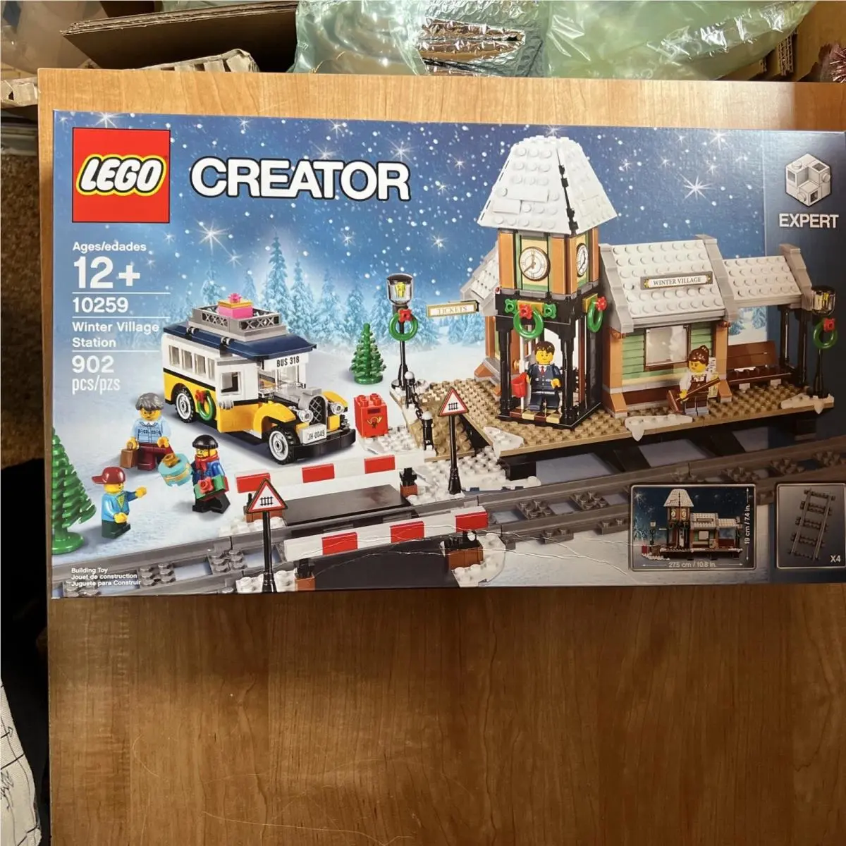 Lego Christmas Winter Village Train Station Set 10259