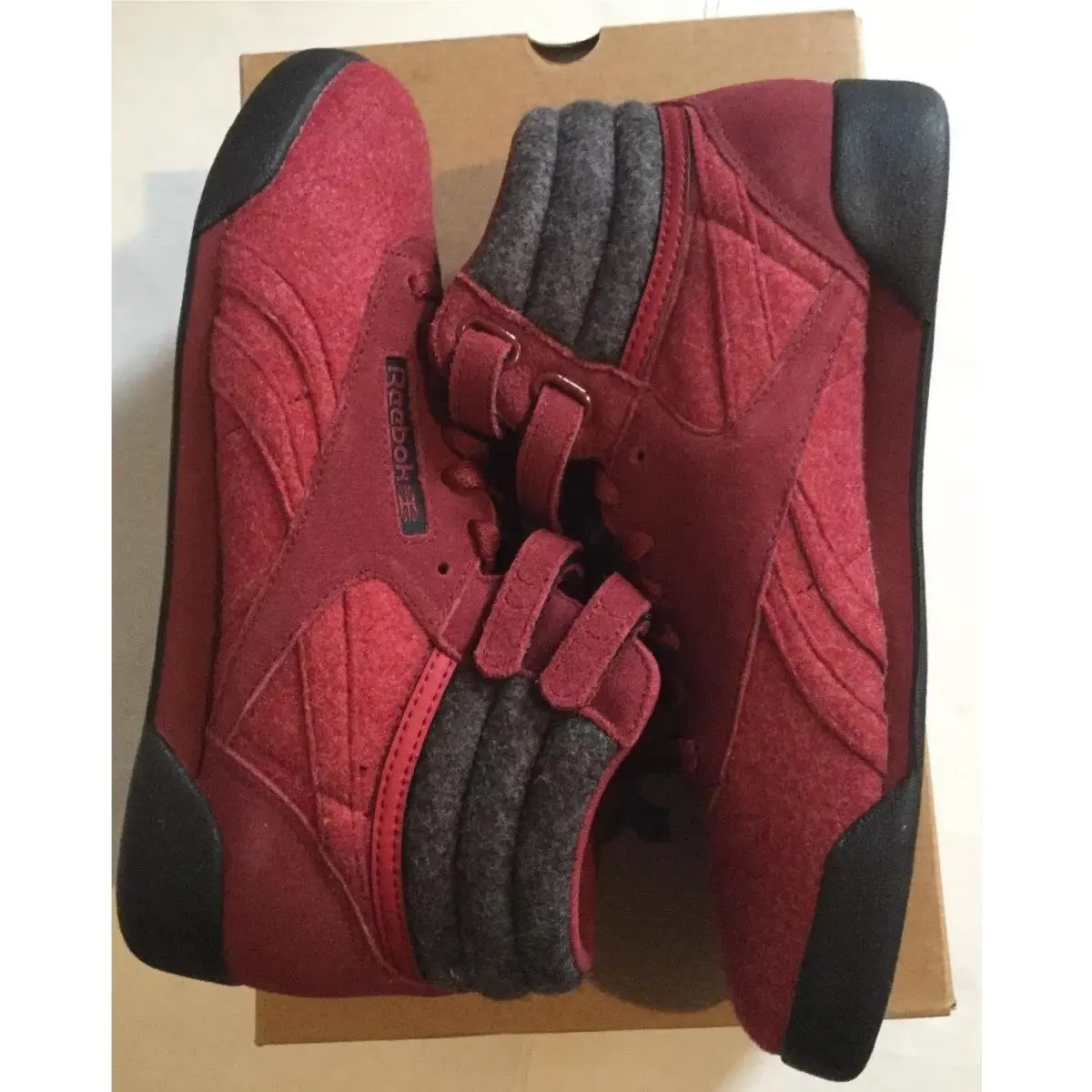 Reebok Classics Maroon Black Junior Girl Freestyle Hi Wool CN3364 Burgundy Black