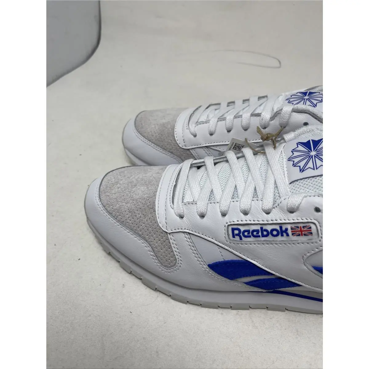Reebok shoes - Reebok Cl - White 4