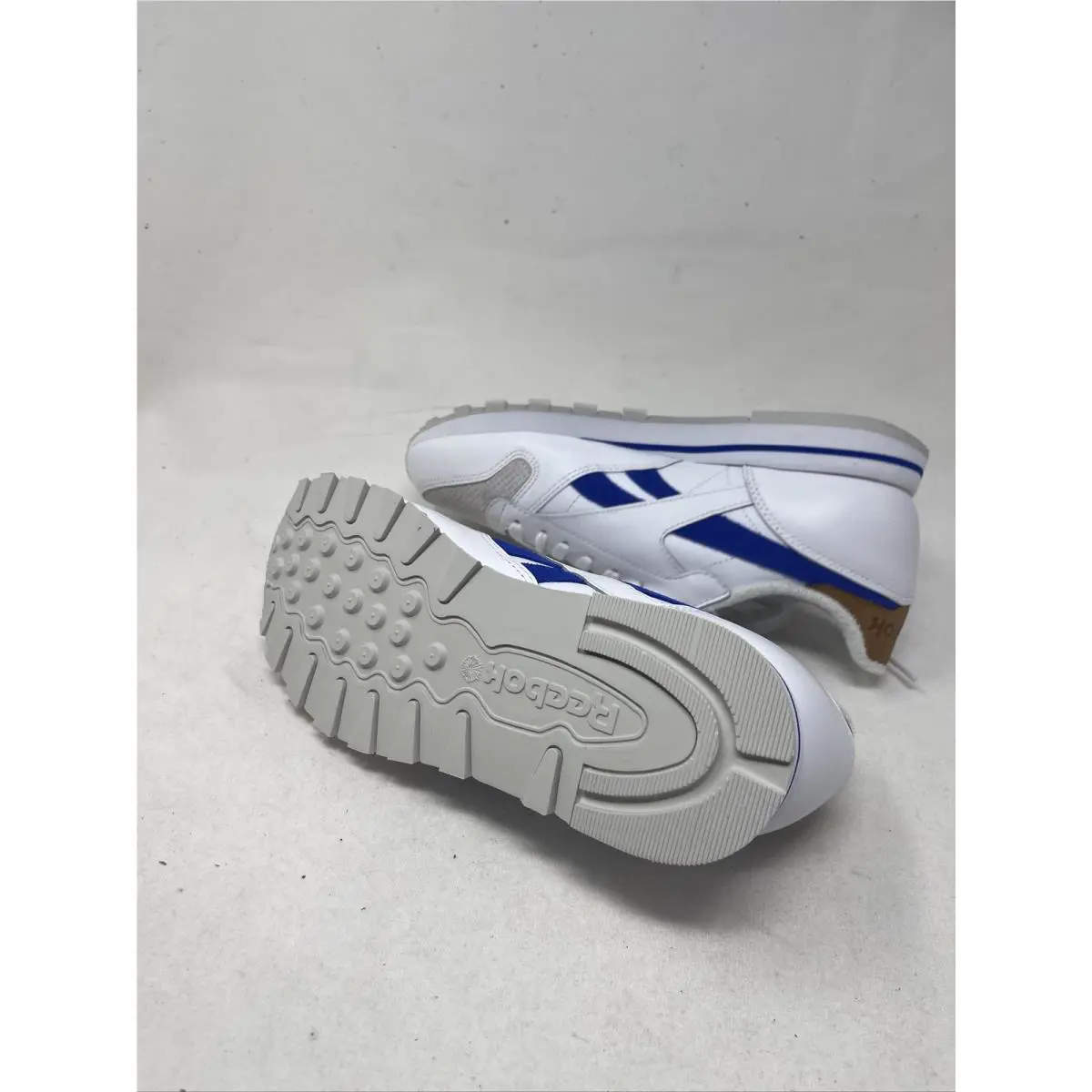 Reebok shoes - Reebok Cl - White 5