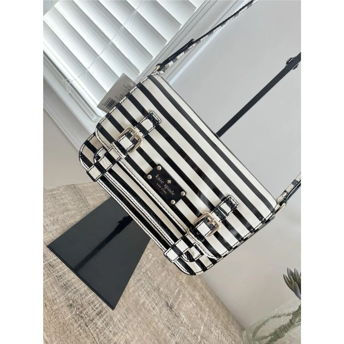 Kate Spade Womens Black/cream Patent Leather Scout Purse Messenger Bag
