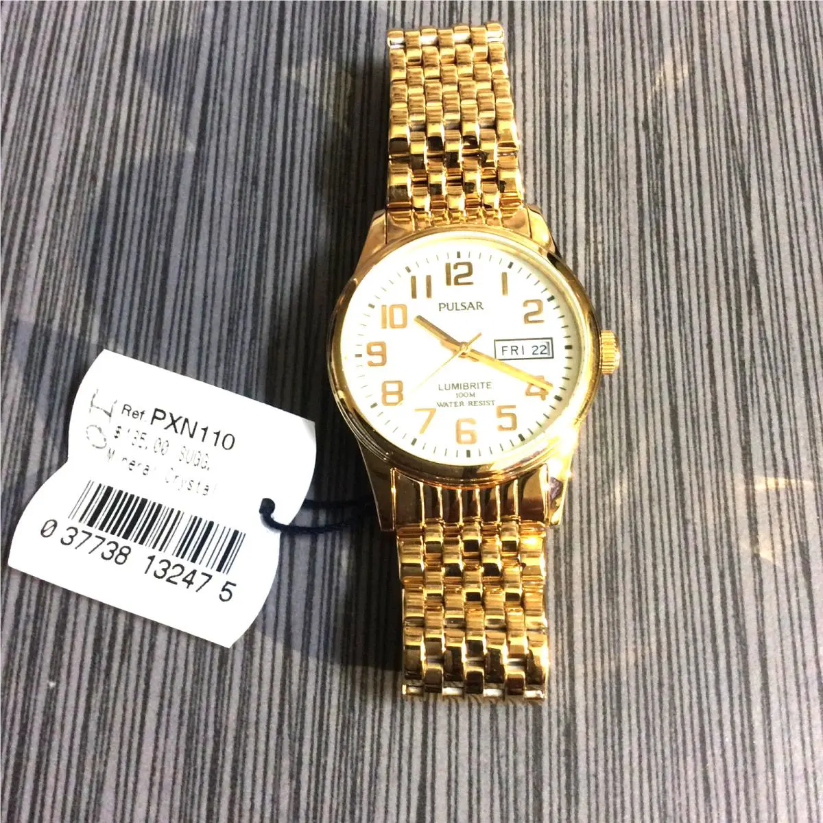Pulsar Gold Men`s Watch Round Lumibrite Glow Dial Day Date Numbered Hours