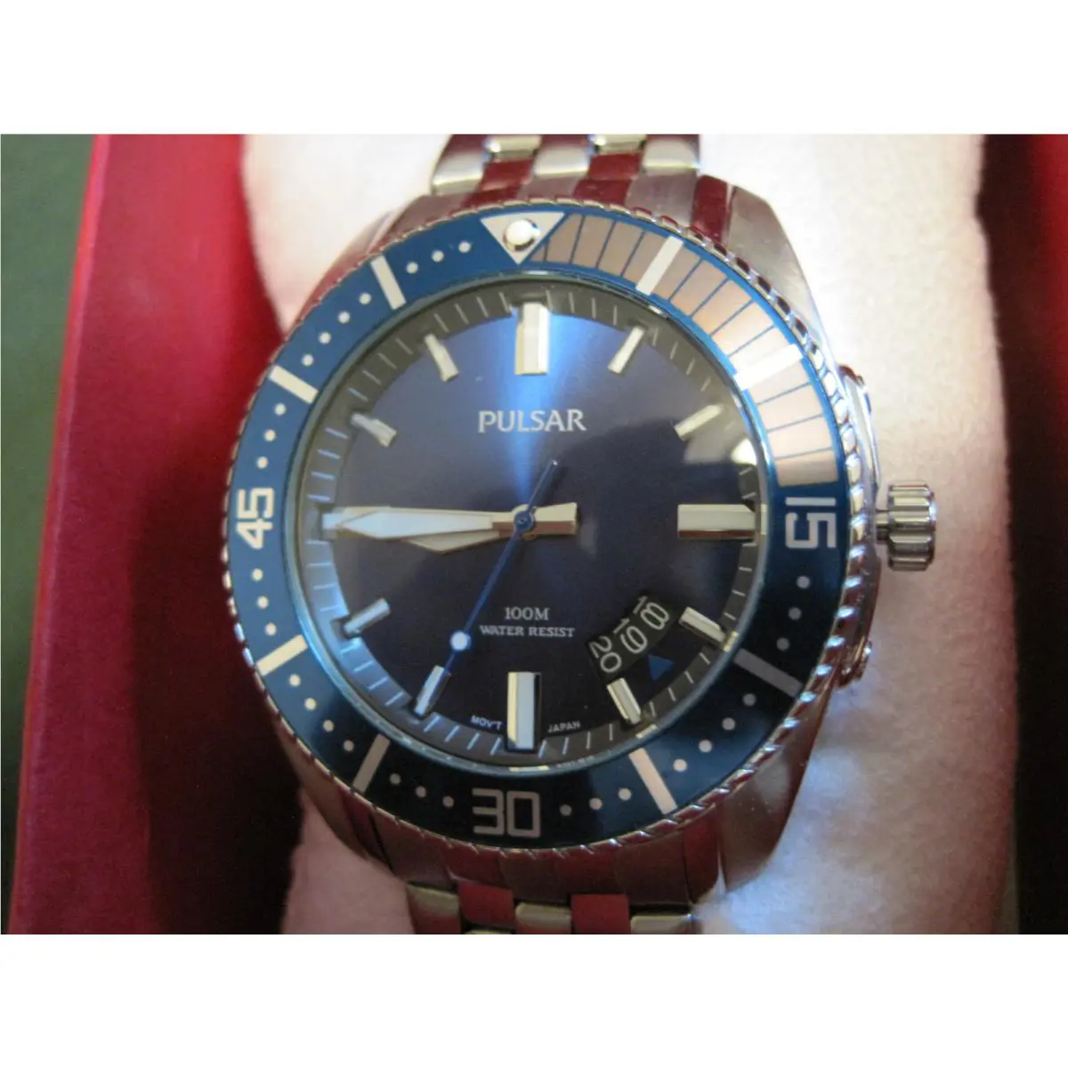 192 Mans Pulsar Stainless Steel Date Quartz Watch
