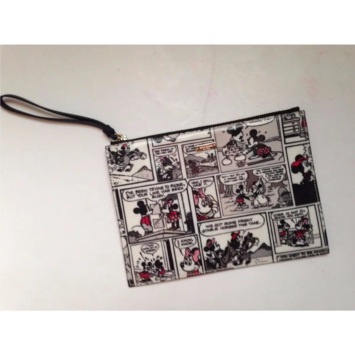Kate Spade Disney Minnie Mouse Comic Medium Bella Wristlet Ltd Ed.new w Tags