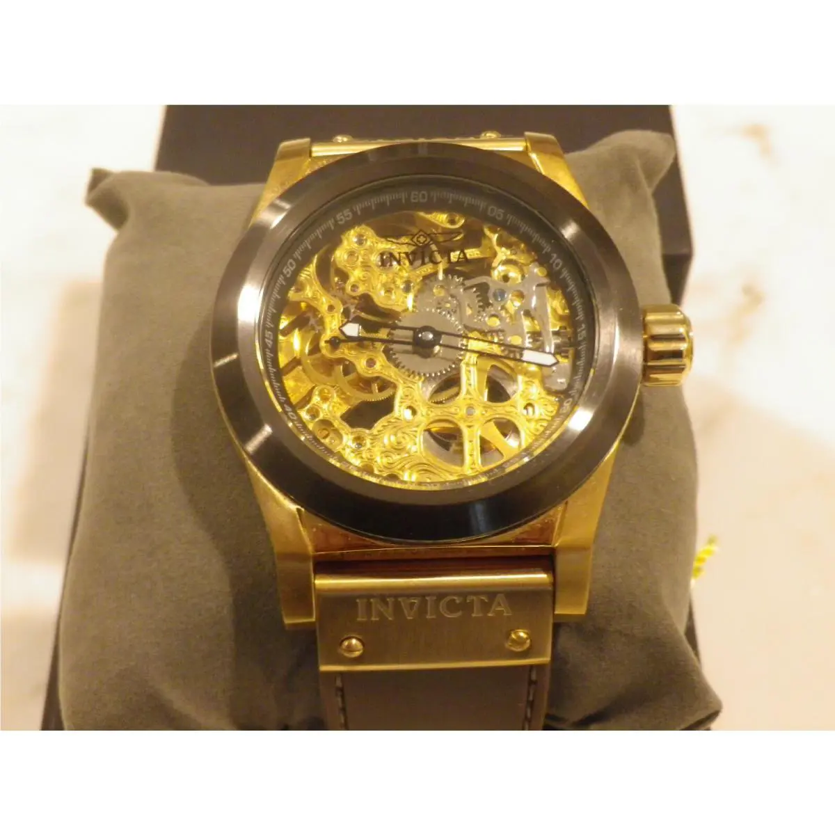 Invicta 80096 Mens Mechanical Watch