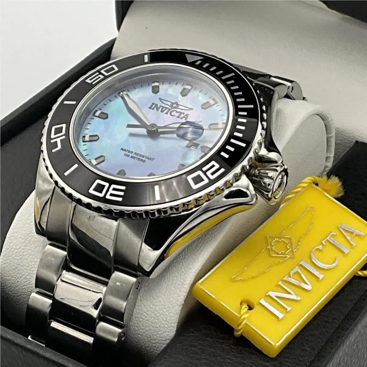 Invicta Men`s 23067 Pro Diver Analog Display One Size Silver/light Blue