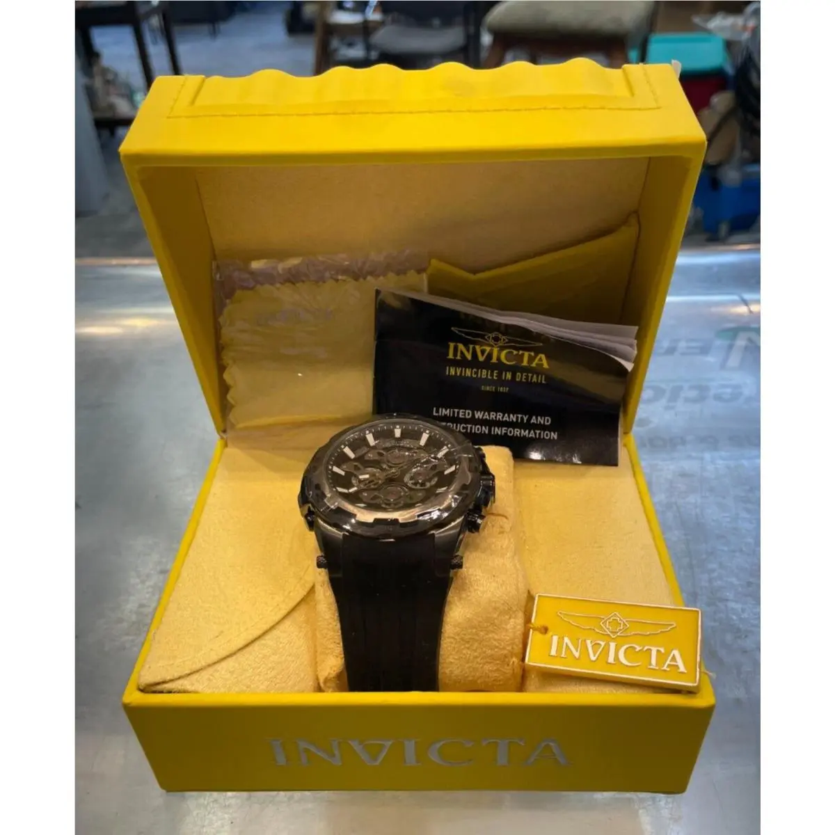 Invicta Specialty Model 34219 Black Needs Battery Ready to Ship