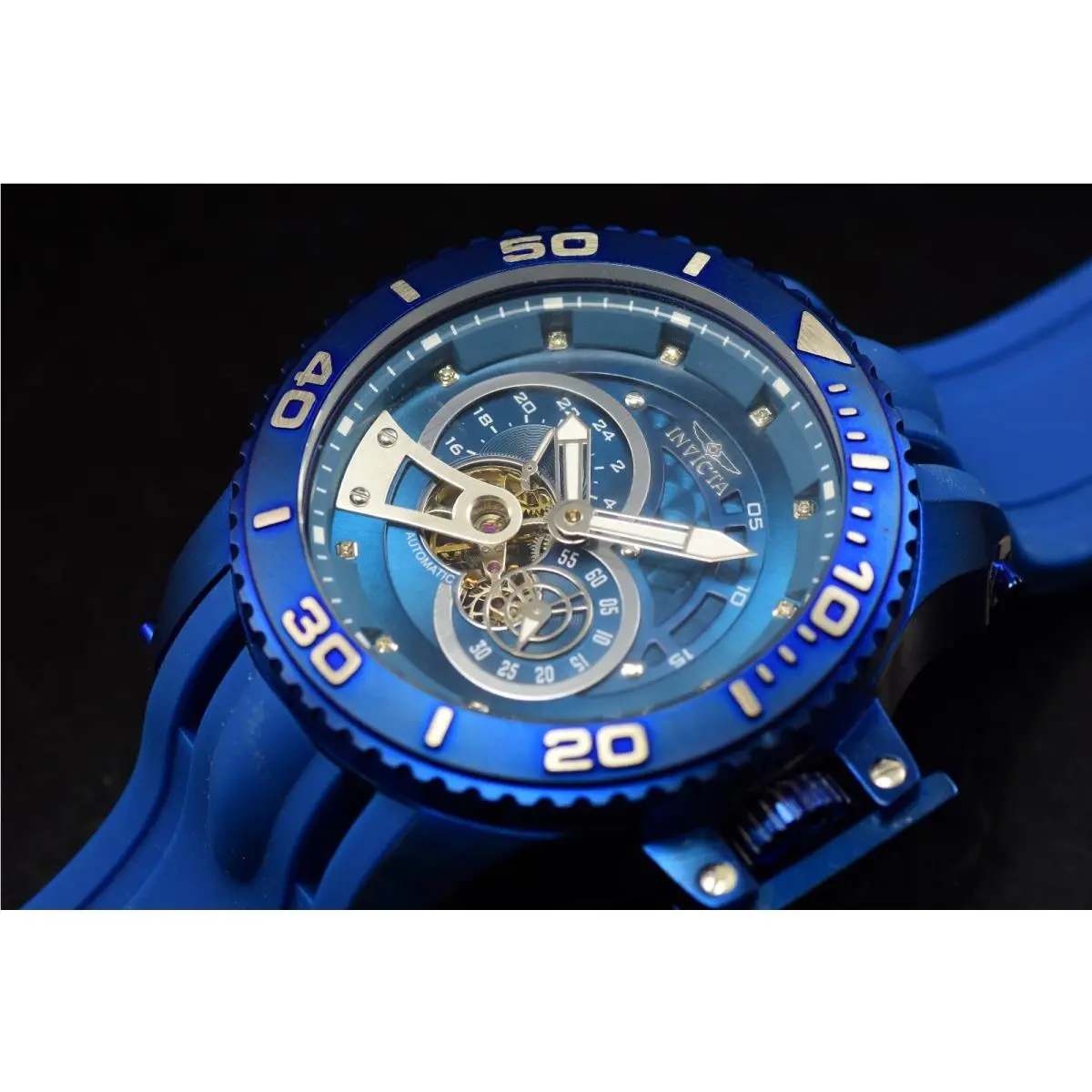 Invicta Men`s Pro Diver Scuba Open Heart Dial Blue Tone Automatic Diamond Watch