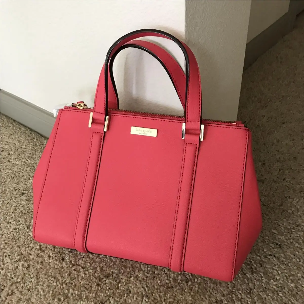 Kate Spade Newbury Lane SM Loden Leather Crossbody Bag Strawberry WKRU2462