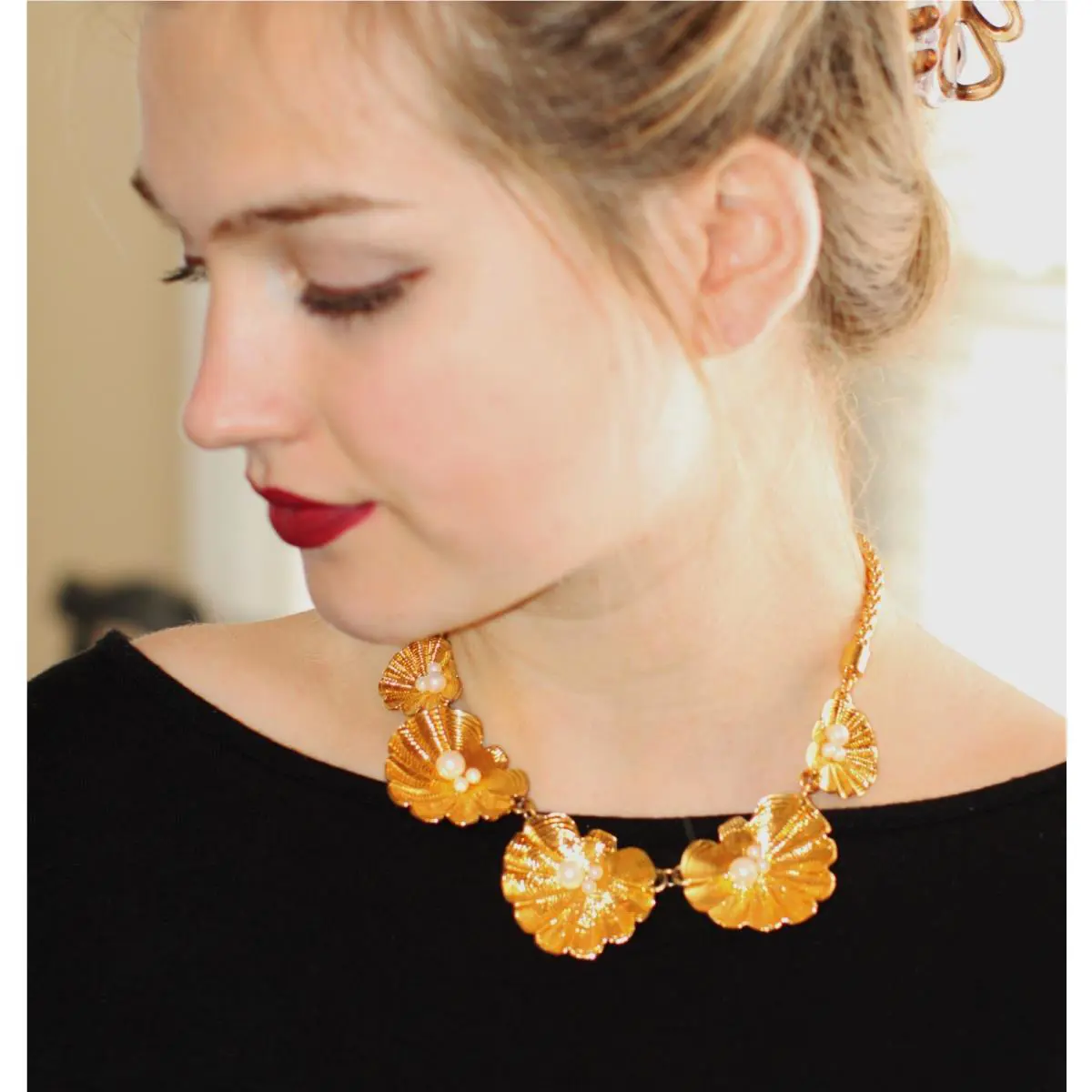 Kate Spade Monterey Bay Short Clamshell Gold Pearl Necklace Earrings Set