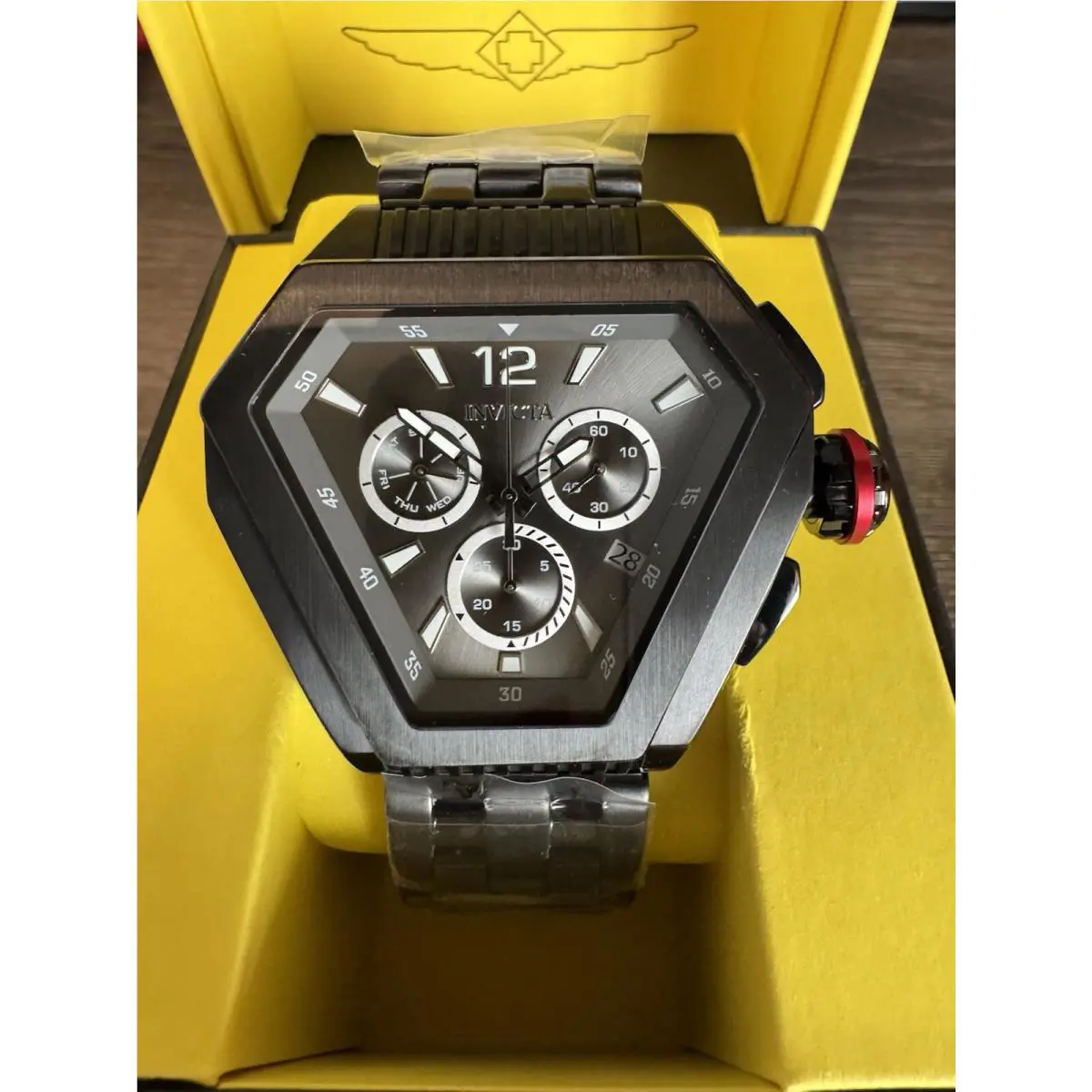Invicta Speedway Black Stainless Mens Watch Swiss Ronda Z60 Caliber 46099