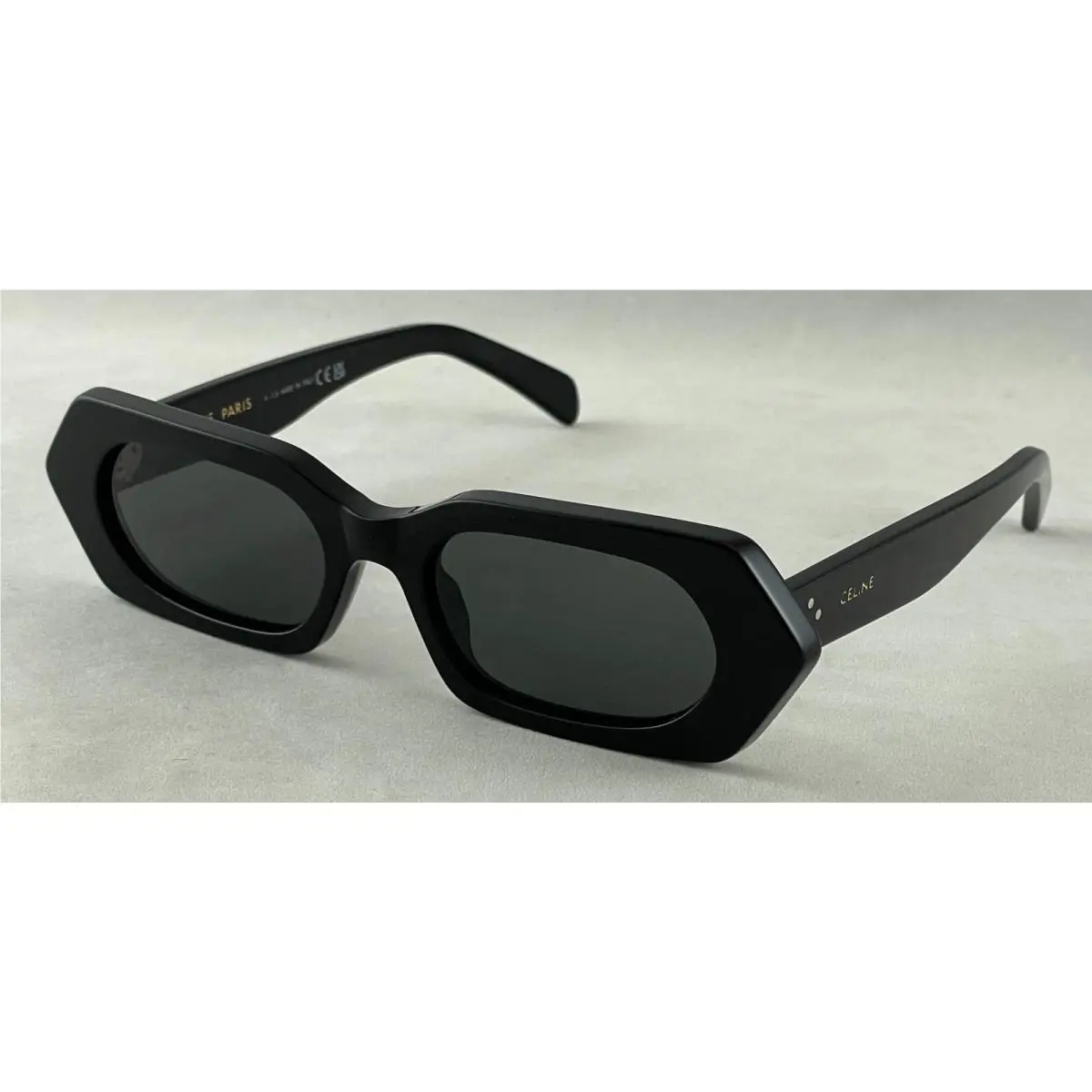 Celine Paris CL40243I CL40243I Black 01A 51-18-135 Sunglasses