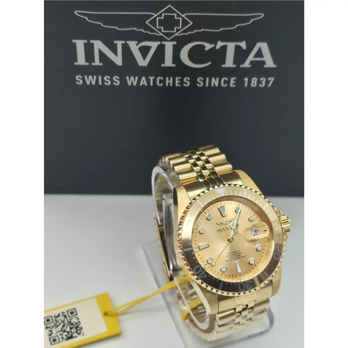 Invicta Pro Diver Automatic Men`s Triple Gold 42mm Stainless Watch 30096 - Dial: Gold, Band: Gold, Bezel: Gold, Silver