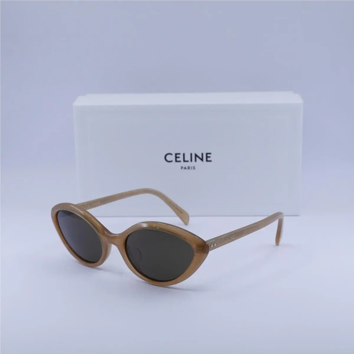 Celine CL40264U 59E Shiny Milky Peach with Gold Glitter/brown 57-20-140