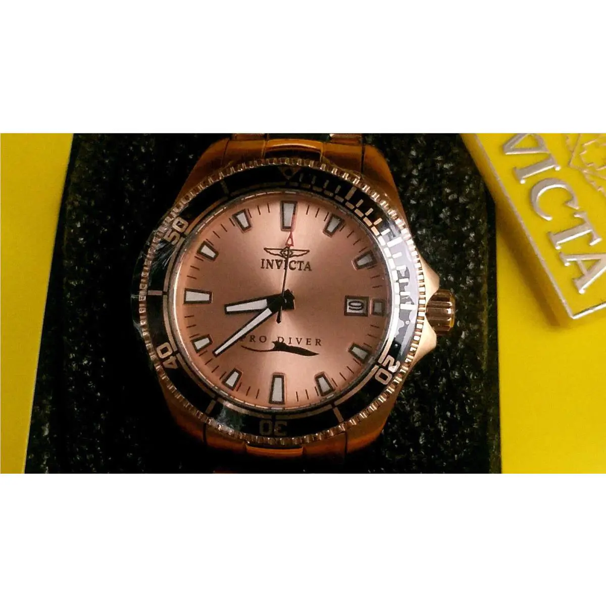 Invicta 15137 Women`s Pro Diver Rose Gold 18K Plated Watch - - w/ Case