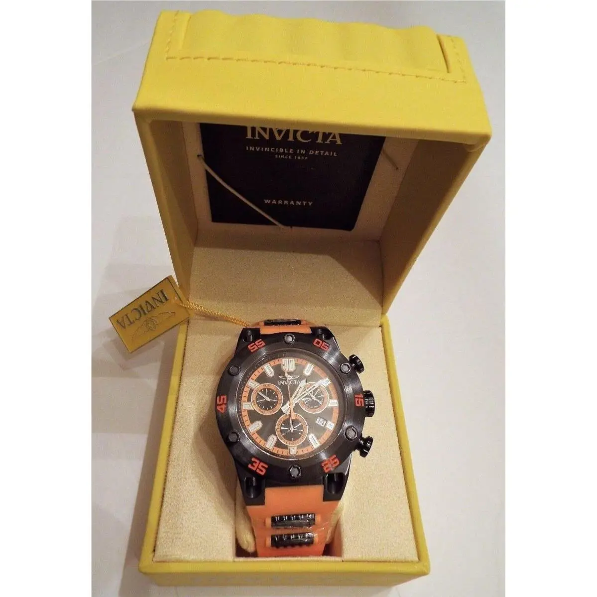 Invicta 19850 Speedway Mens Chronograph Orange Rubber Strap Watch Box Tags