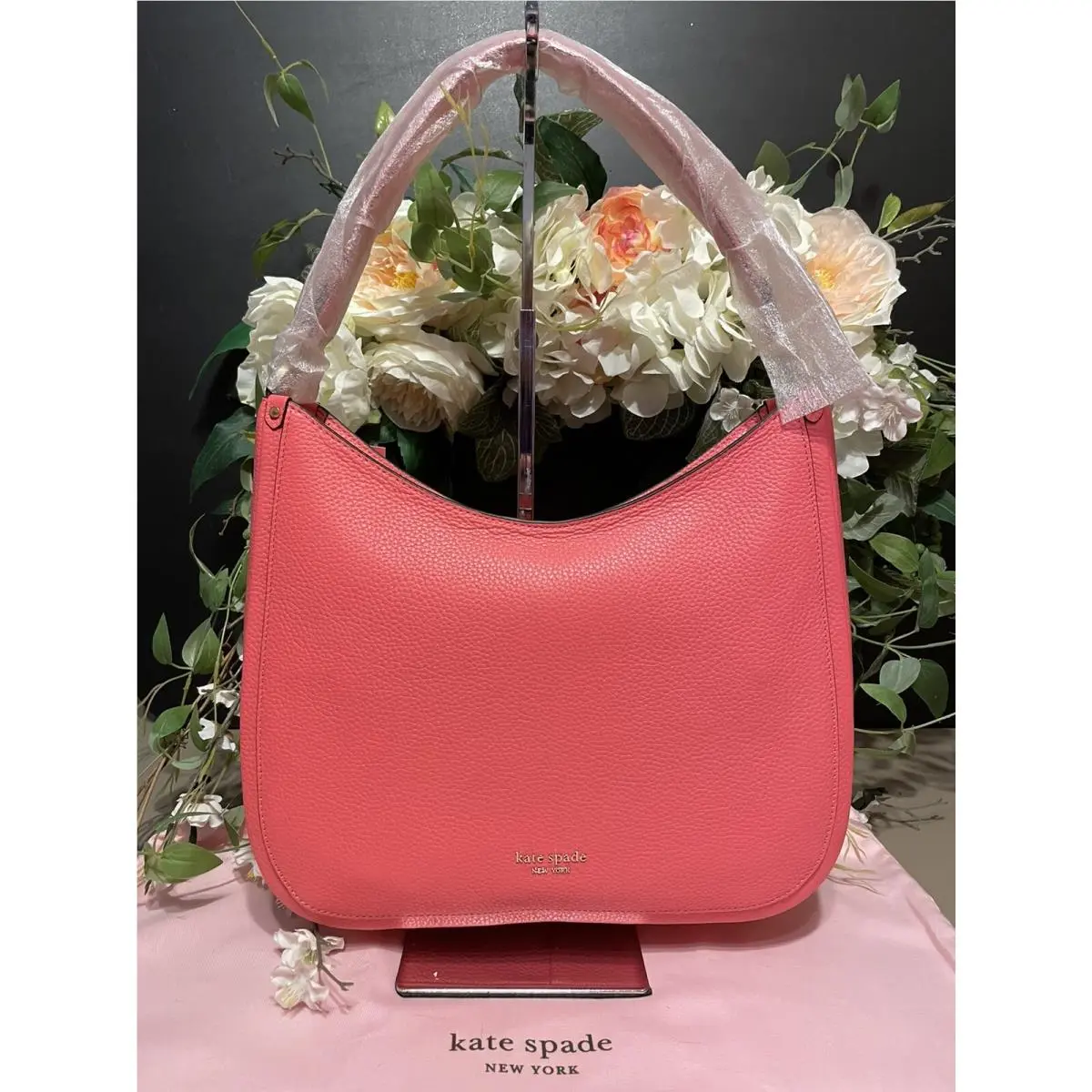 Kate Spade New York Roulette Pebble Leather Hobo/shoulder/crosssbody Peach