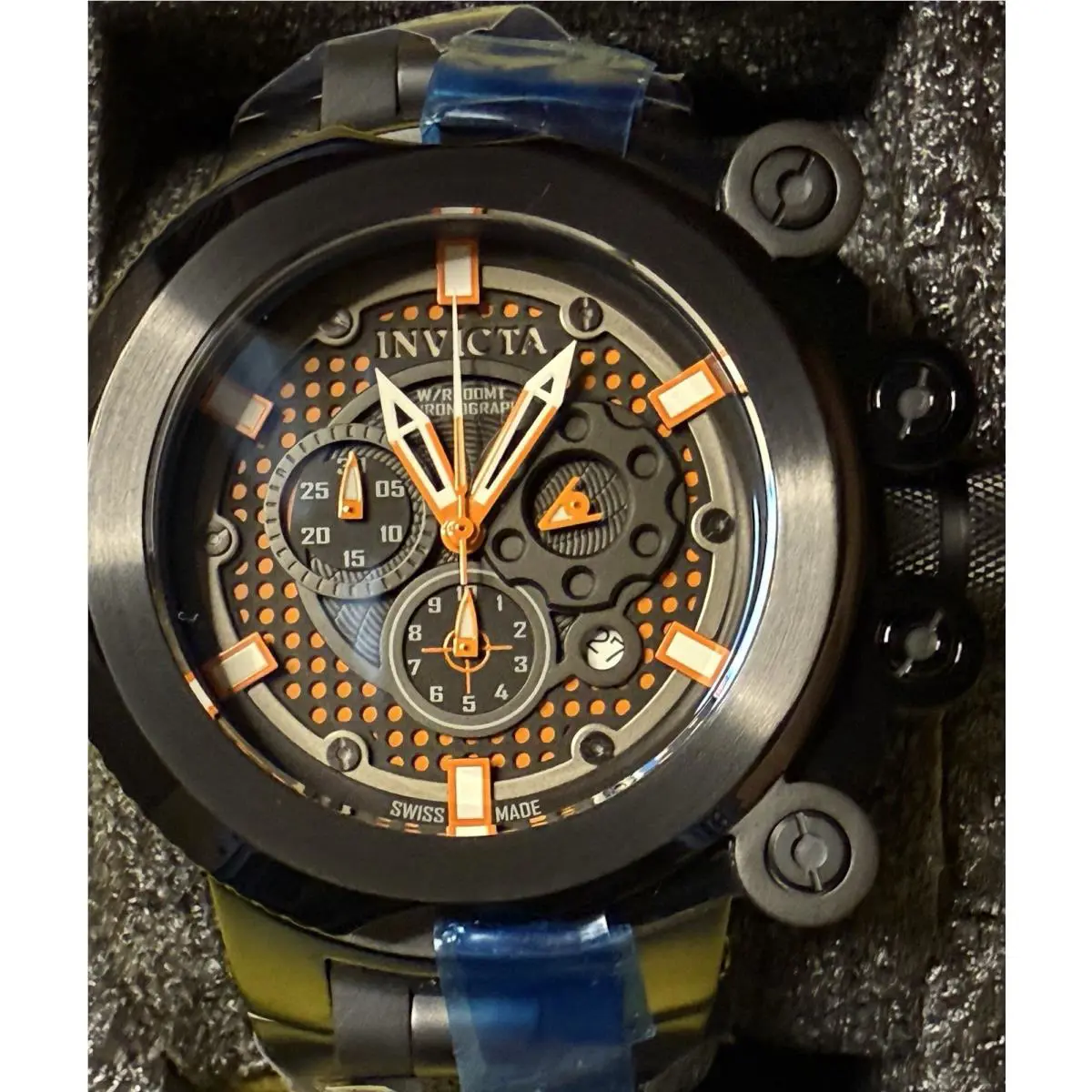Invicta Coalition Forces 11680 with 3 Extra Bands Orange Needs Battery