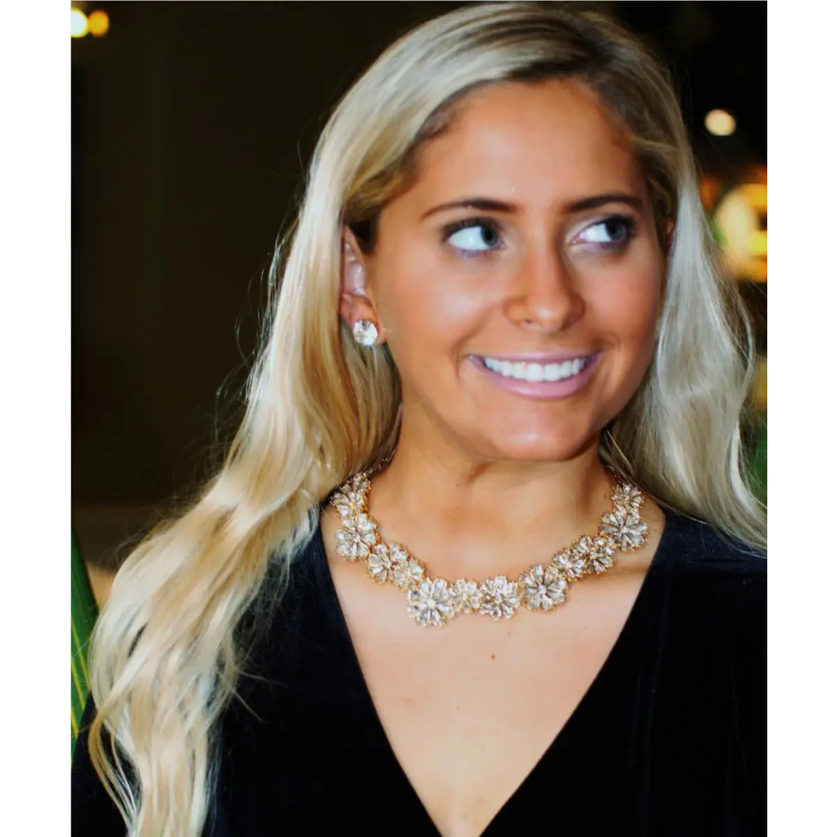 Kate Spade Clear As Crystal Short Daisy Cluster Collar Necklace Earrings Set