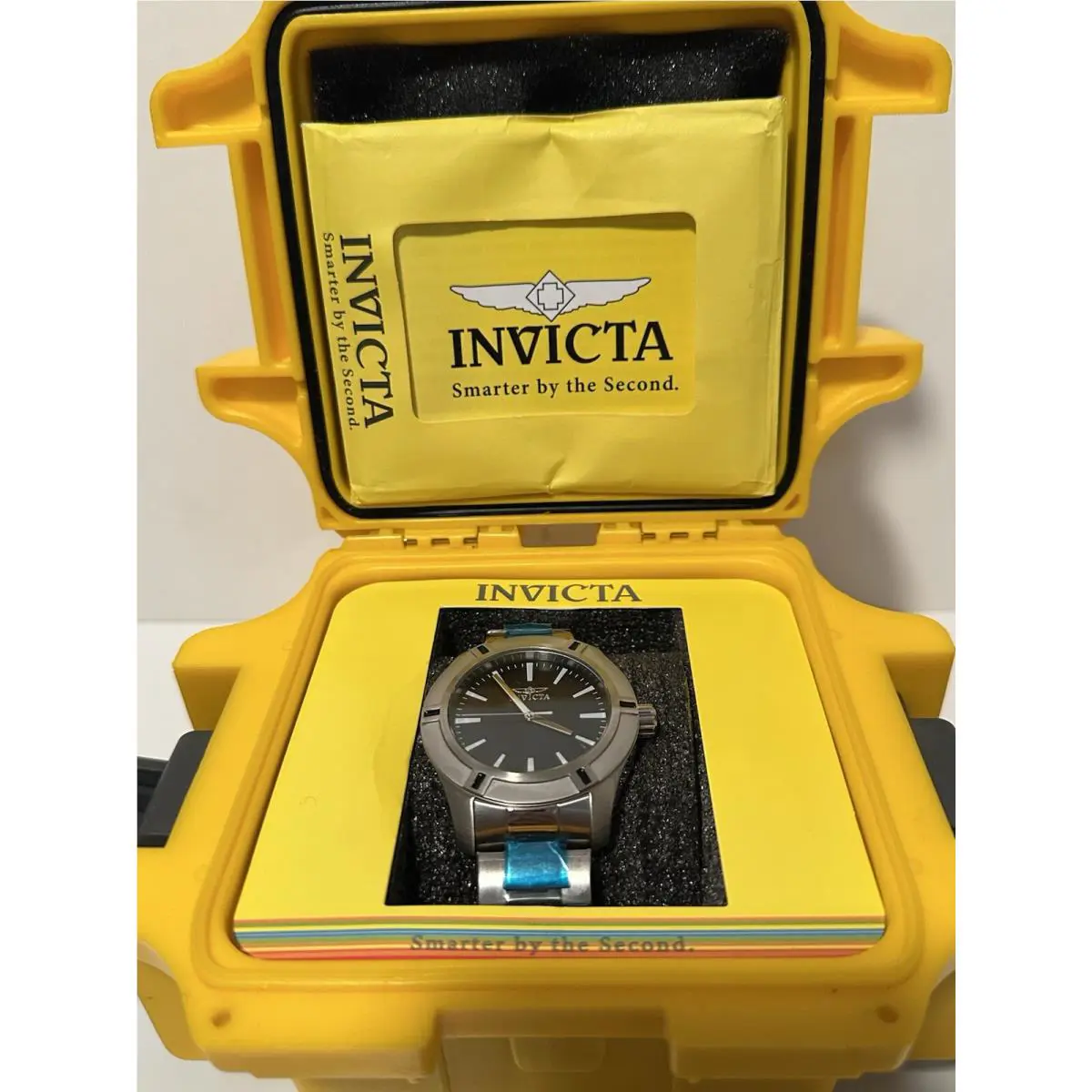 Invicta Pro Diver Mens Watch Model 17893 Japan