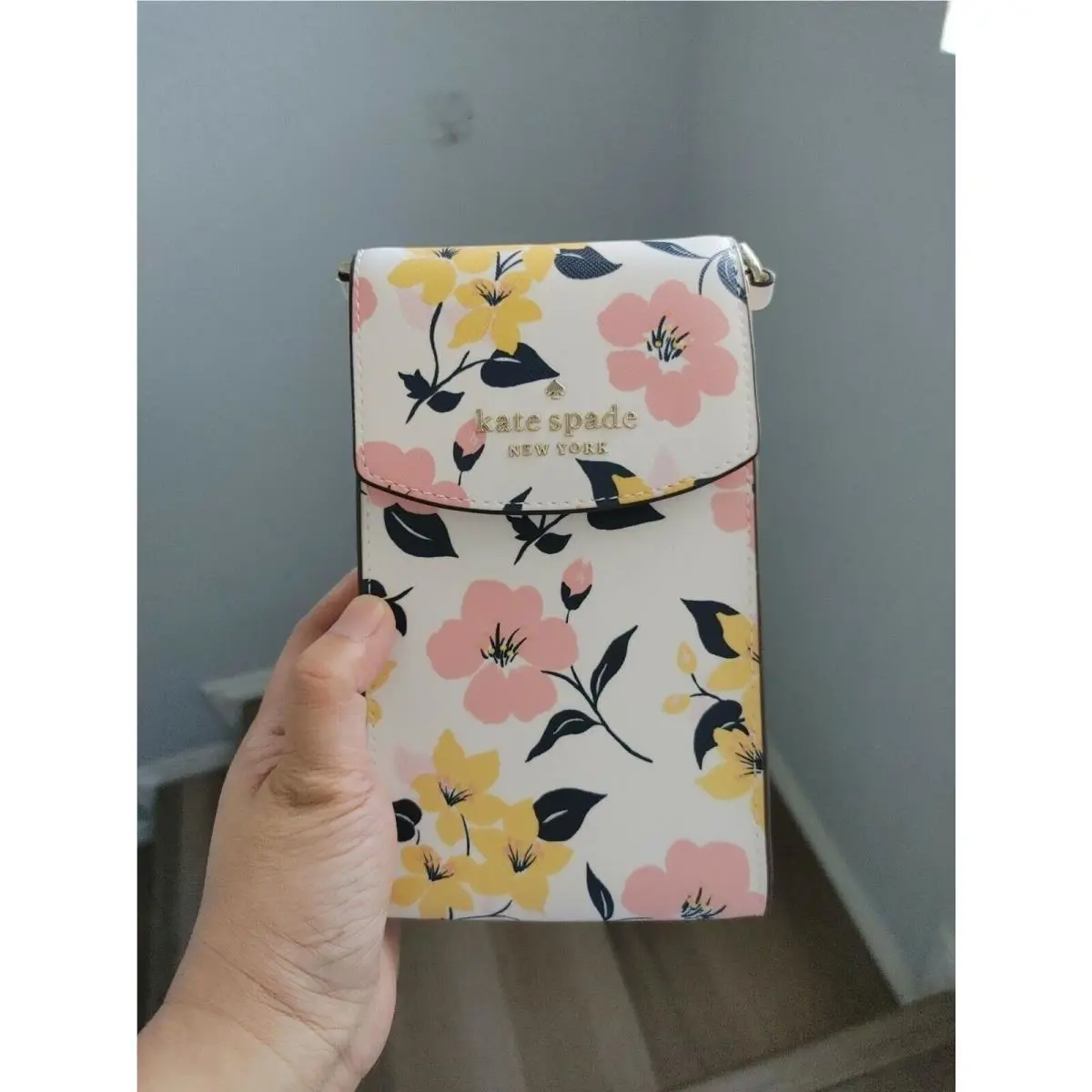 Kate Spade Staci North South Lily Bloom Print Phone Crossbody Cream Multi