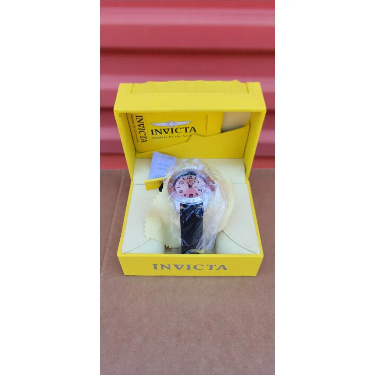Invicta Pro Diver 21851 Battery Needed