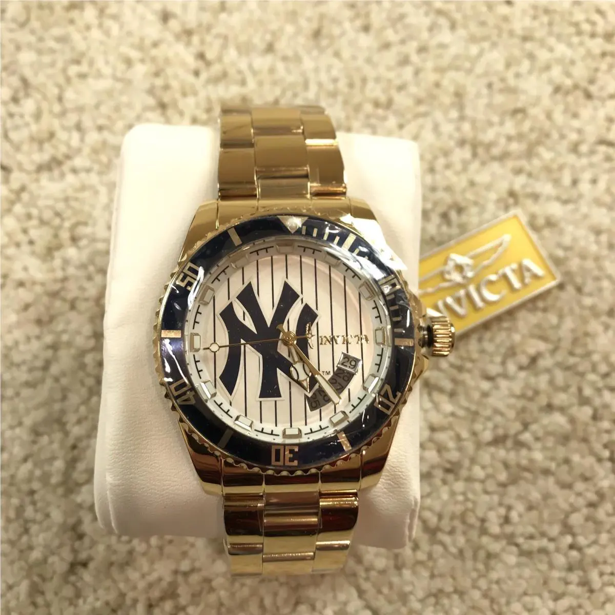 Invicta Mlb York NY Yankees Automatic Men`s 42mm Gold Watch 42985