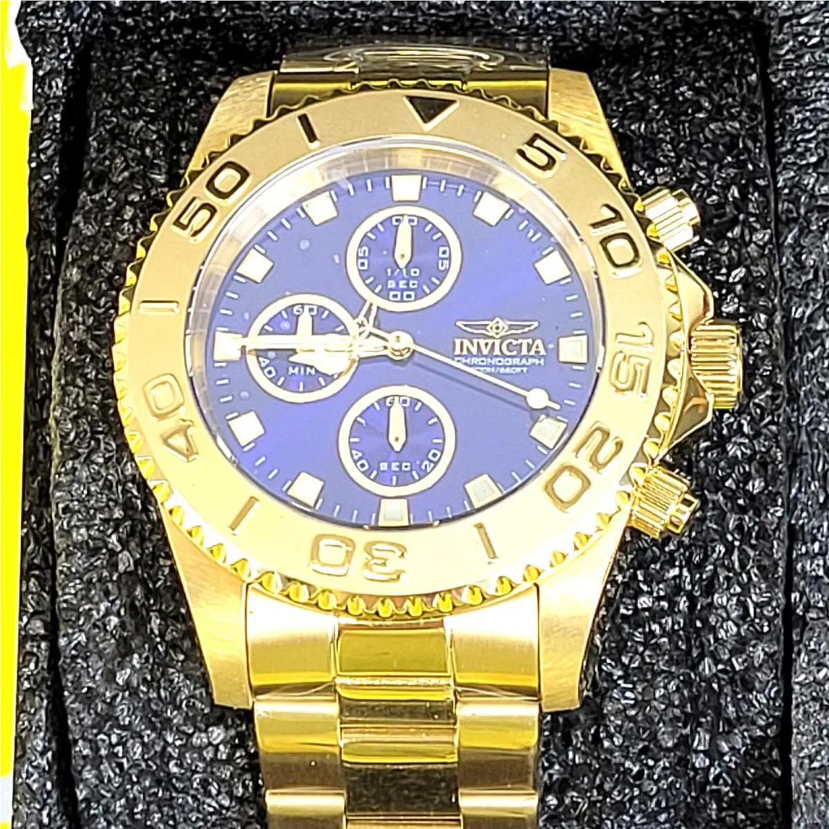 Invicta Pro Diver 28682 43.5mm Men`s Watch Quartz Case and Bag MS