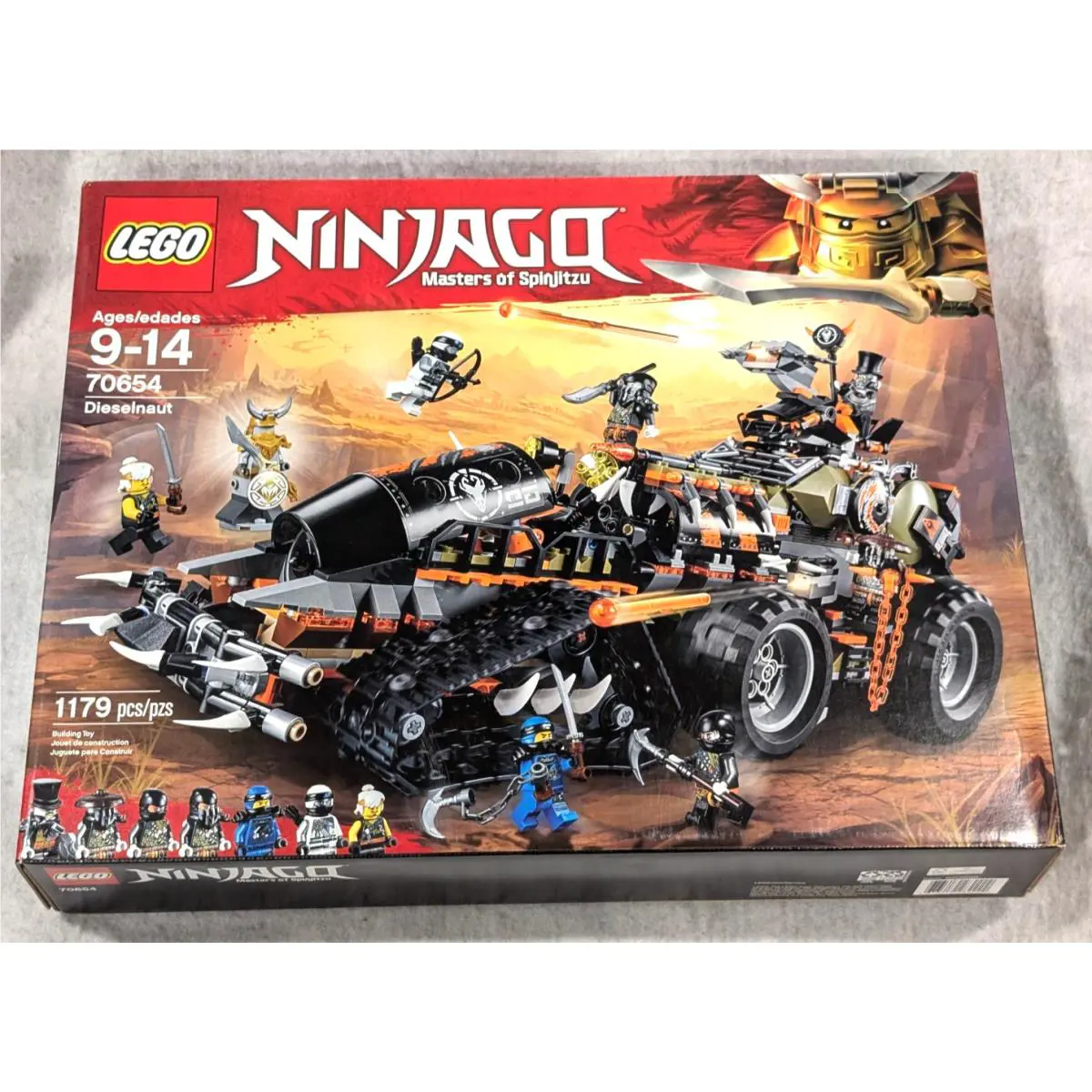 Lego Ninjago 70654 Dieselnaut in Box Retired with Shelf Wear