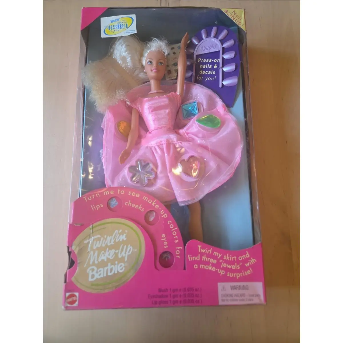 Vintage Twirlin` Make-up Barbie Doll with Nail Bonus 1997 Mattel 18421