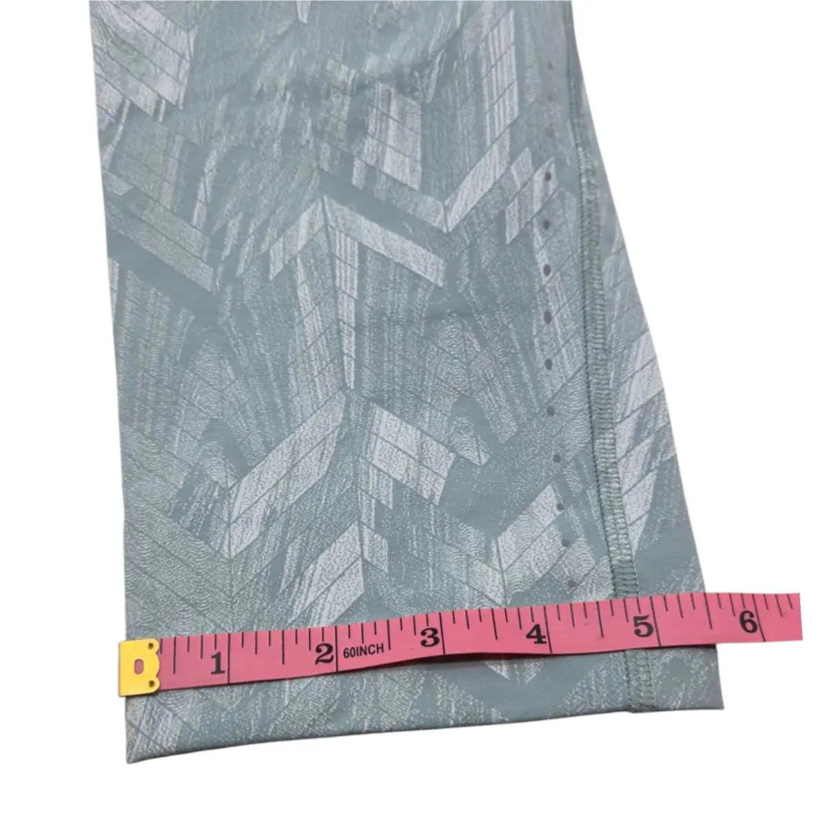 Lululemon clothing - REEJ 1