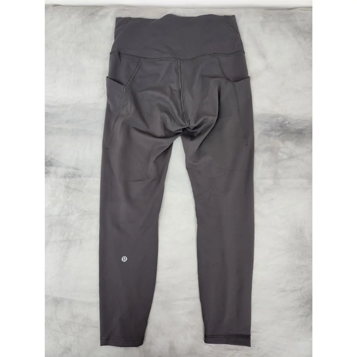 Lululemon clothing - GGRE 8