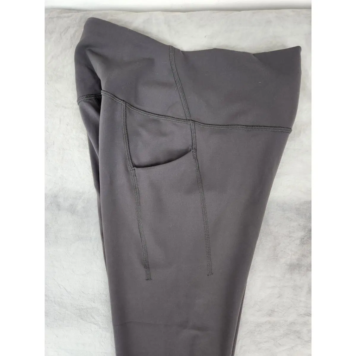 Lululemon clothing - GGRE 7