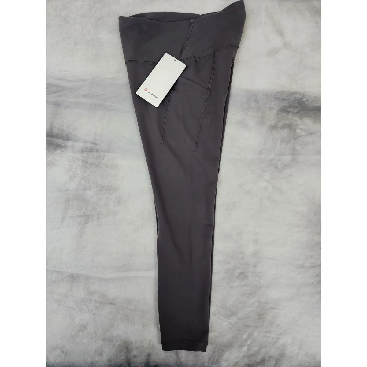 Lululemon clothing - GGRE 4