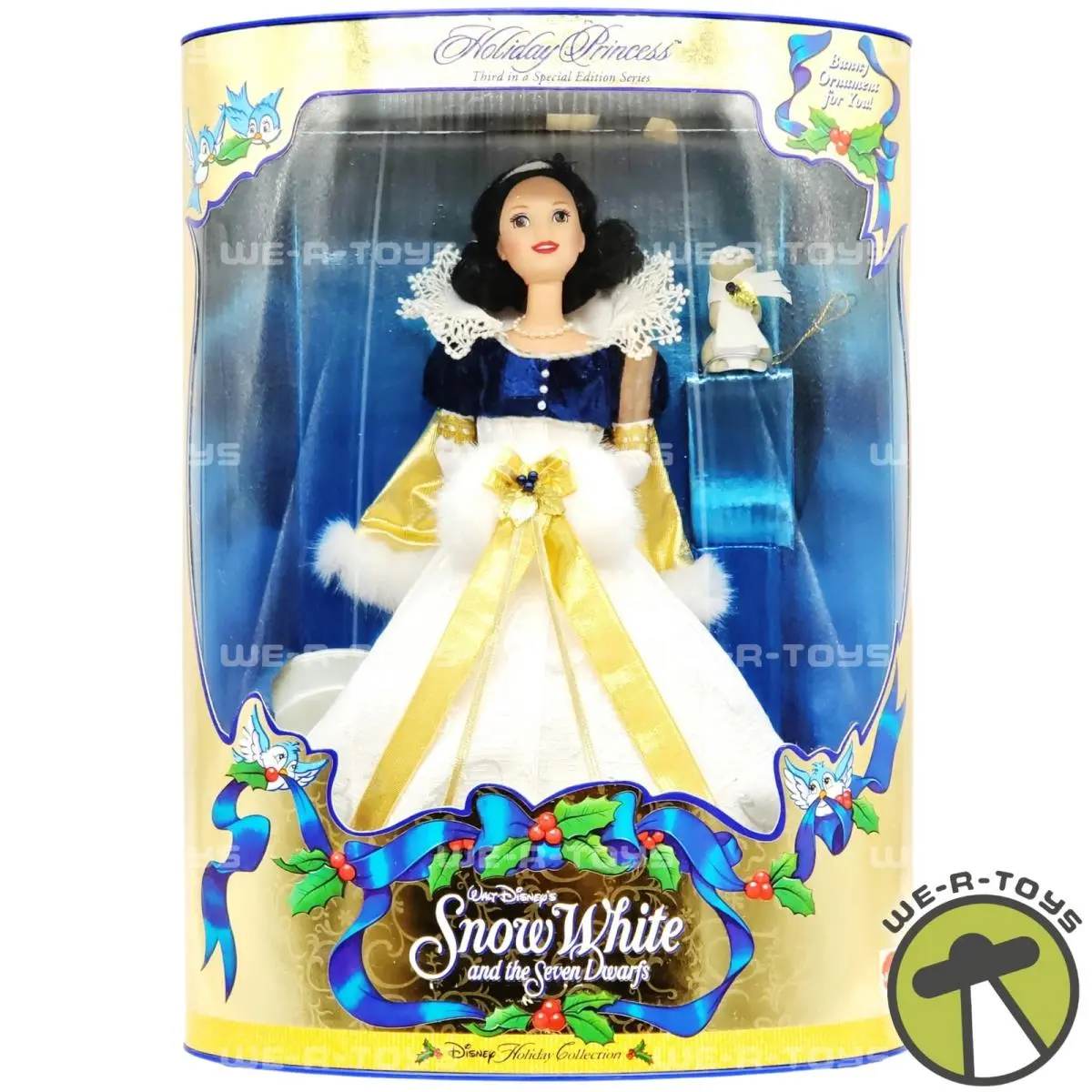 Disney`s Snow White Holiday Princess Doll 3rd in Series 1998 Mattel 19898