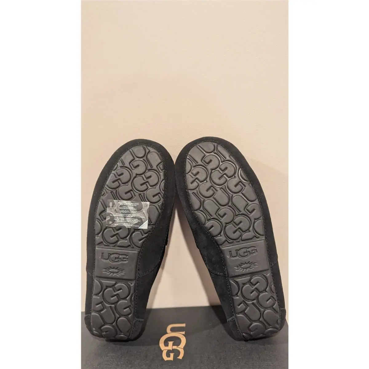 UGG shoes Australia Ascot - Black 3