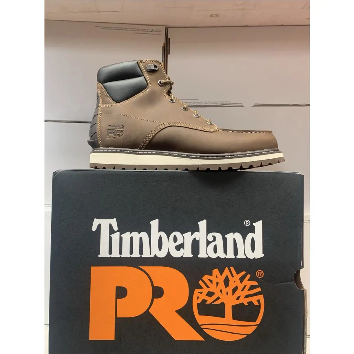 Timberland Irvine Wedge Soft Toe Men`s Medium Width