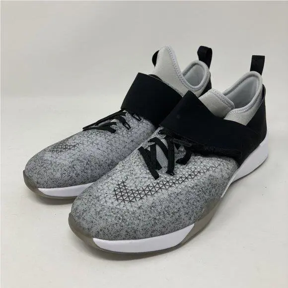 Nike shoes - Nike Air Zoom Strong - Air Zoom Strong - 843975-002 - Gray 5
