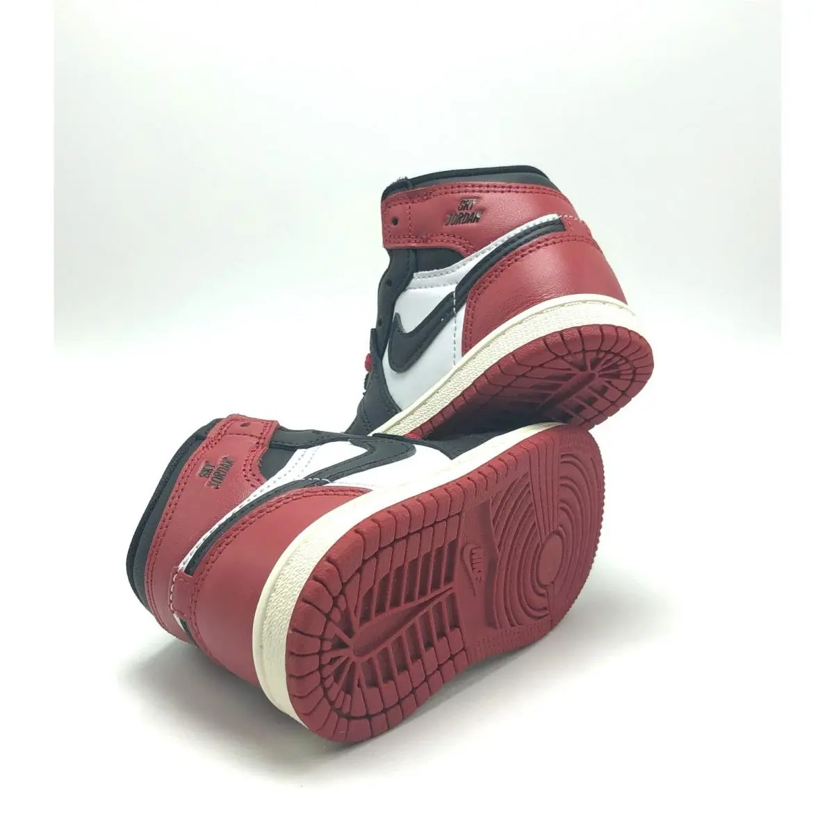 Nike shoes - Air Jordan 1 - Air - White 5