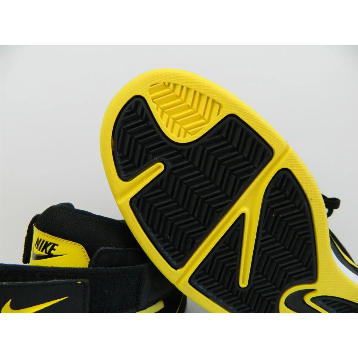 Nike shoes - Nike Zoom Mogan Mid 2 - 407360070 - Black 5