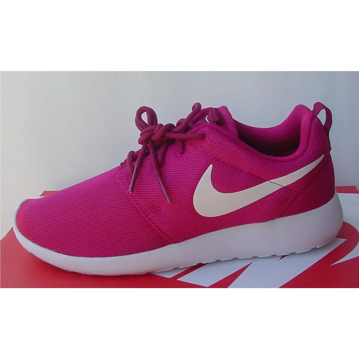 Nike shoes - Nike Roshe One - Roshe One - 844994605 - Wild Cherry - White - Noble Red / Berry Burgundy 2